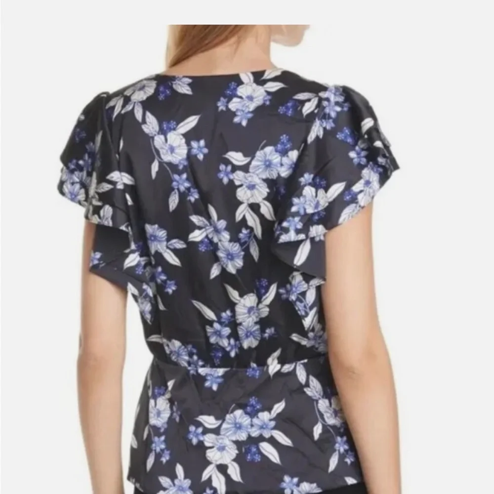 Veronica Beard Polly Floral Print Top 2 Silk Flutter Sleeve Button Vneck Black - Picture 2 of 6